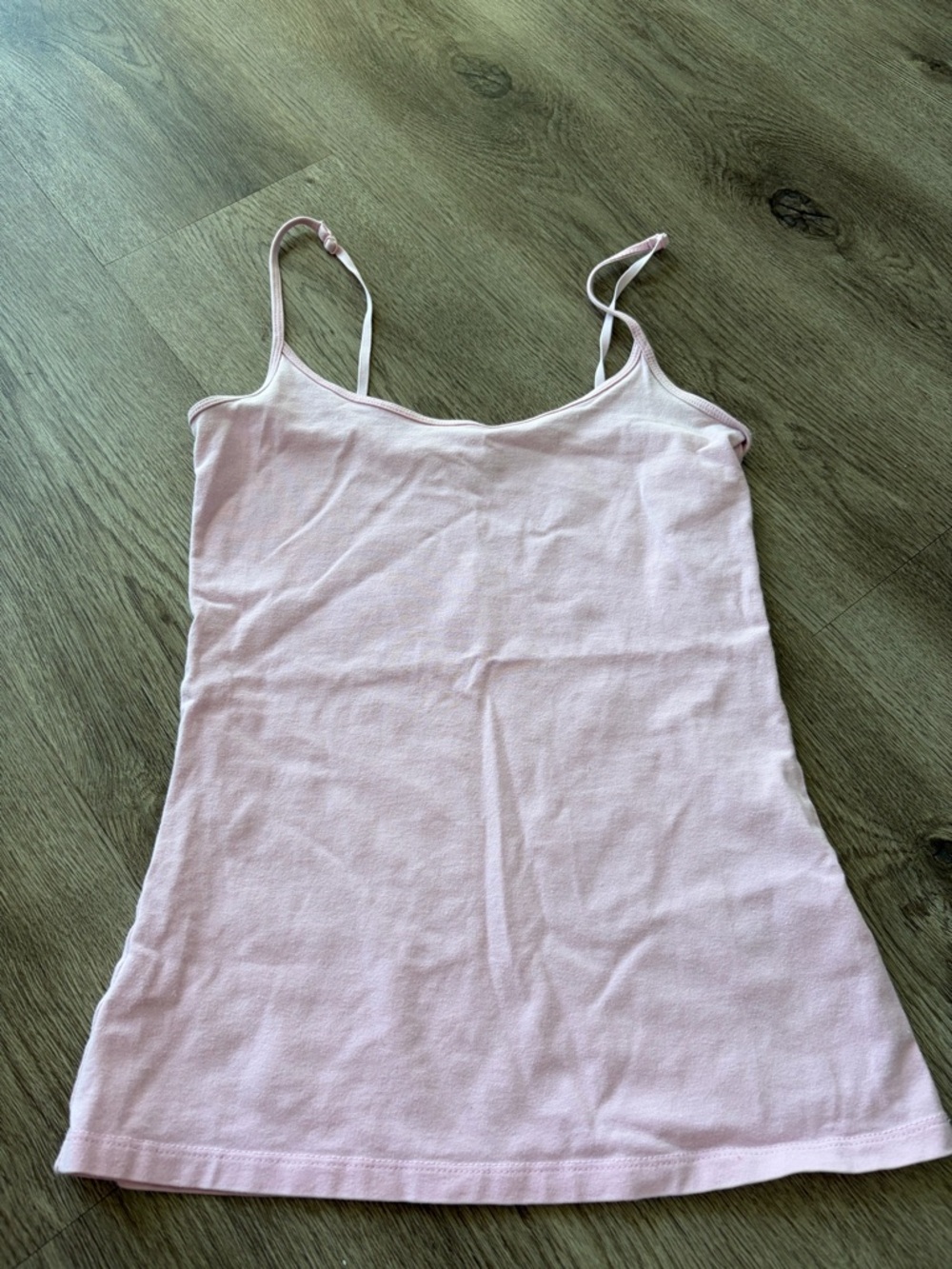 Light pink basic tank top